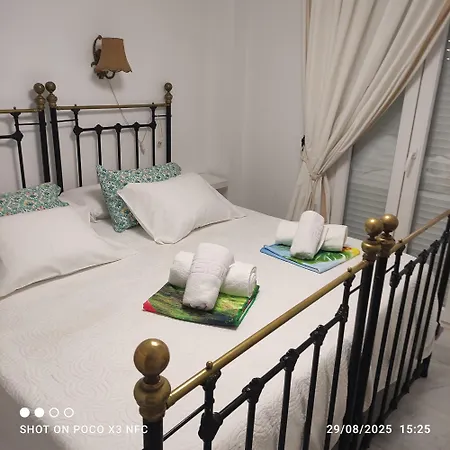 Casa Trebol Parquing Gratis Lägenhet