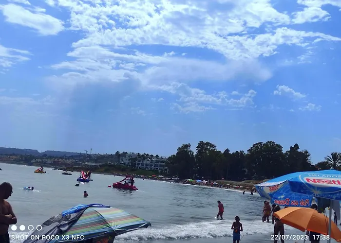 Casa Trebol Parquing Gratis Estepona